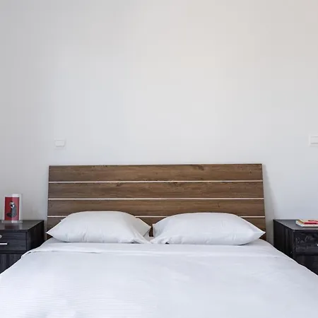 Apartment 2br Lux Apt. *